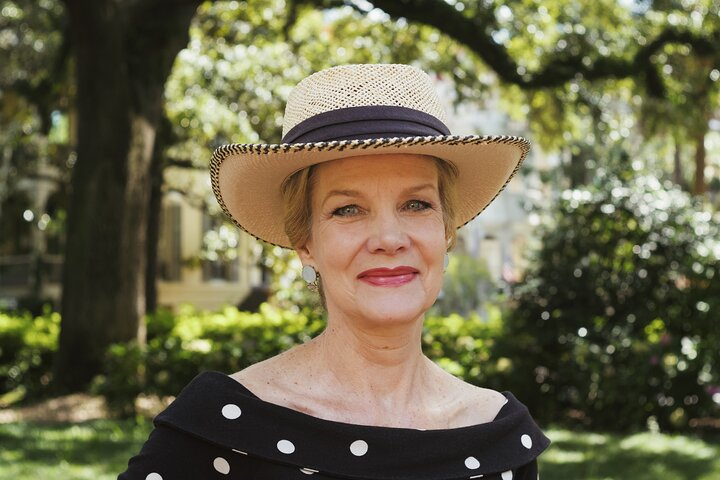 The lowcountry of the South is rich with the charm of our American heritage and I look forward to sharing it with you! 